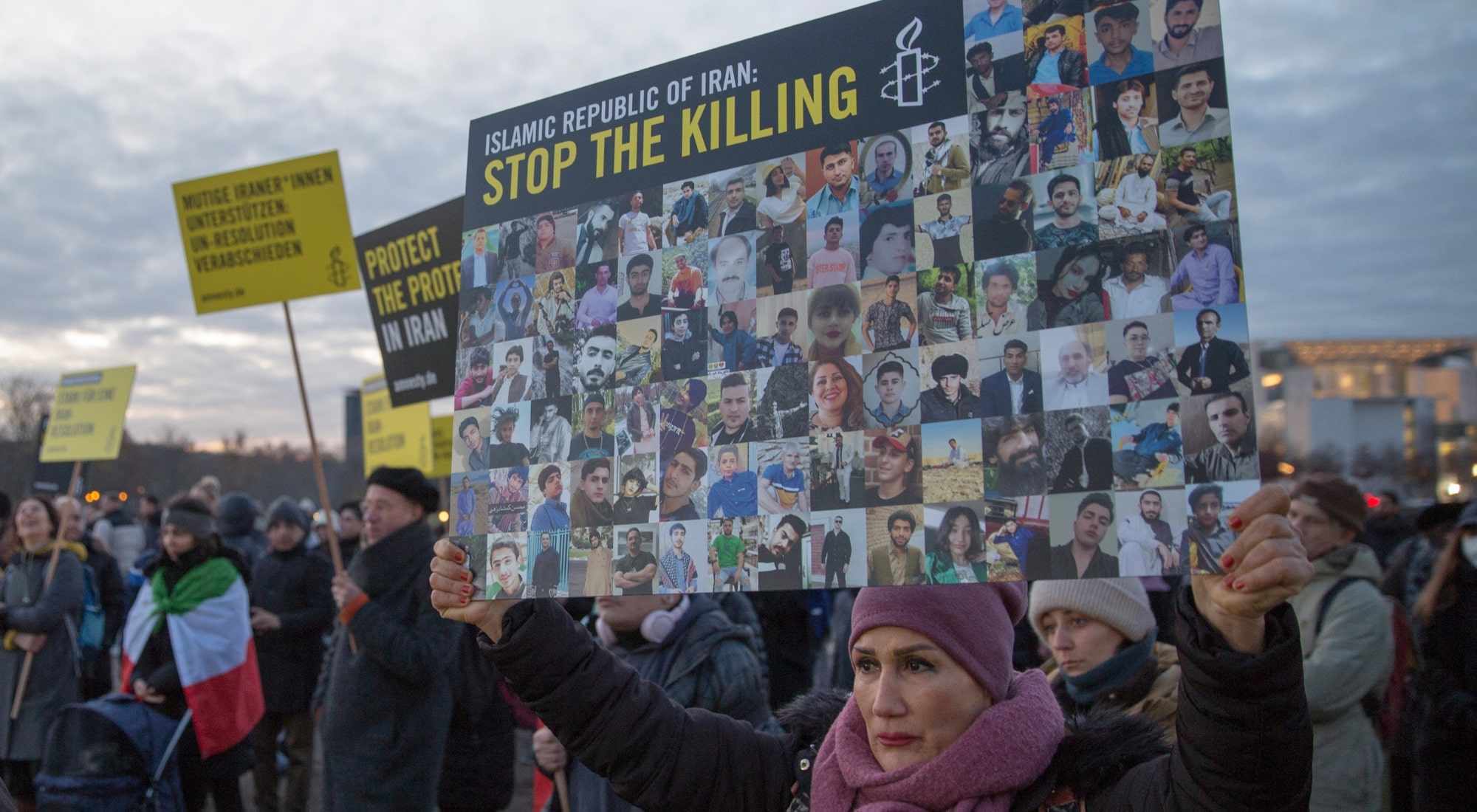 	Amnesty International Germany organized a solidarity rally for the protesters in Iran in front of the German Reichstag on 23th November 2022. Several politicians and people from the Iranian community in Germany spoke about the situation in Iran and expressed demands. (Photo credit: Amnesty International)