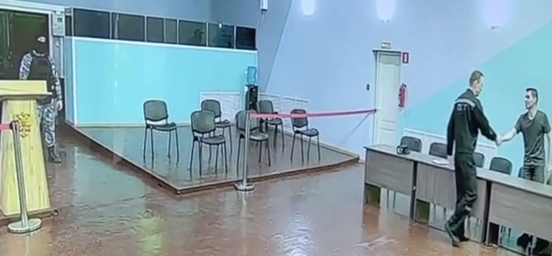 Aleksei Navalny in the improvised court room of the IK-6, a penal colony, with his co-defendant Daniel Kholodny. Melekhovo, Vladimir Oblast, Russia, 4 August 2023 Photo: SOTA Vision