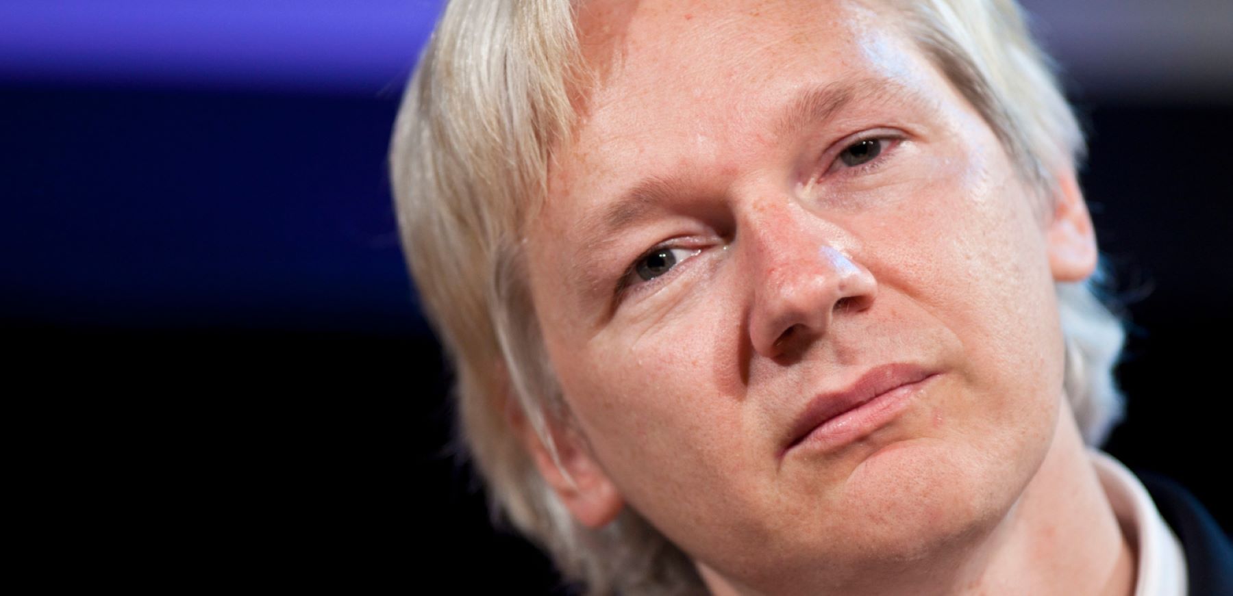 Julian Assange, editor in chief of WikiLeaks attends the Hay Festival on June 4, 2011 in Hay-on-Wye, Wales. (Photo by David Levenson/Getty Images)