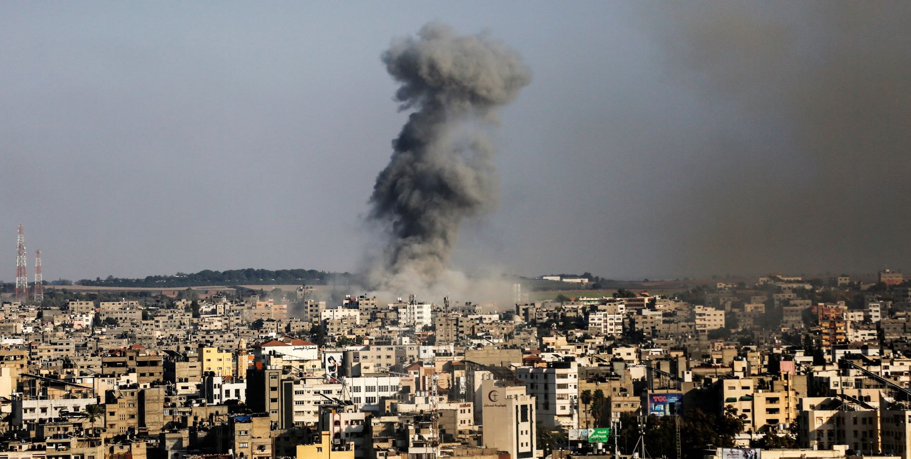 moke rises after Israeli airstrikes on the east of Gaza City, on 07 August 2022. Photo by Sameh Rahmi/NurPhoto via Getty Images.