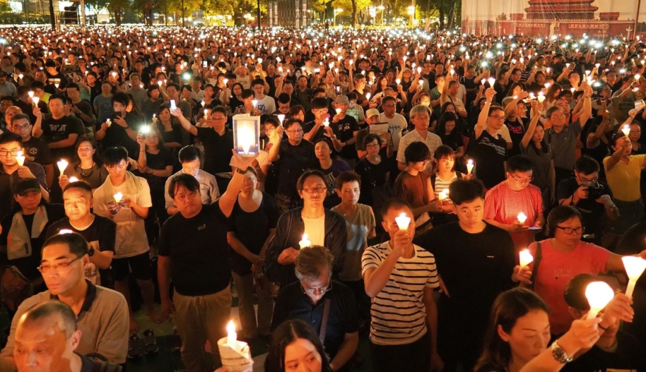 180000 turned out for a mass candlelight vigil organised by the Hong Kong Alliance in support of Patriotic Democratic Movement of China, in Hong Kong on Tuesday evening 4th June 2019, the 30th anniversary of China’s bloody Tiananmen crackdown. Photo © CC/Etan Liam.